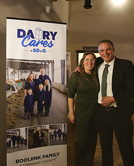 Dairy Cares: Inspiring other Ontario milk producers to give back